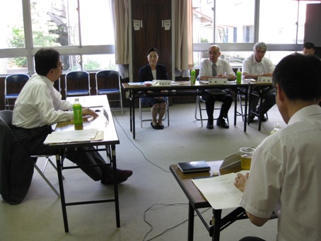 写真：放課後座談会の様子1