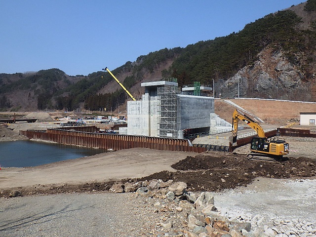 摂待水門　2019年3月の工事状況