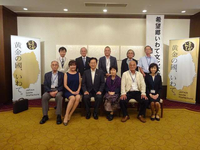 写真：県からの報告会（東日本大震災津波からの復興の取組状況を説明）九州地区の様子