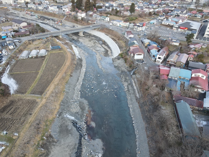 小本川　岩泉橋下流写真