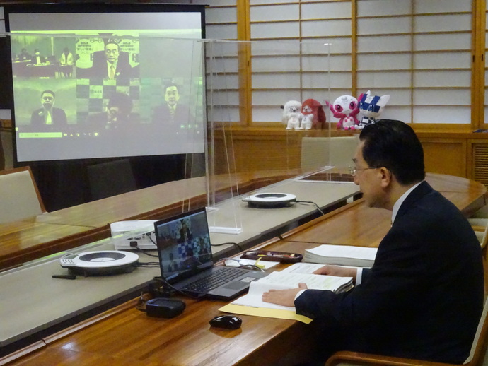 全国知事会議写真