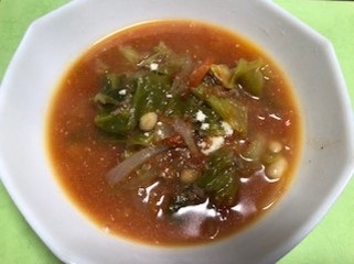 写真：たっぷり野菜とツナのスープ