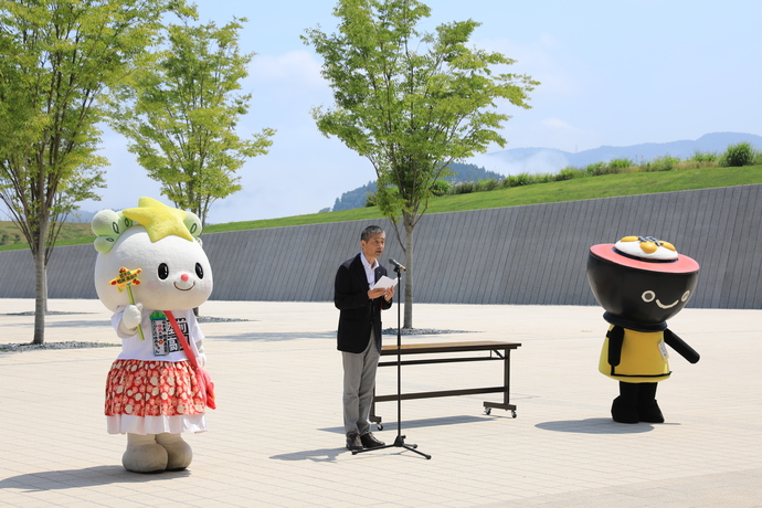 菅原県土整備部道路担当技監挨拶の状況写真