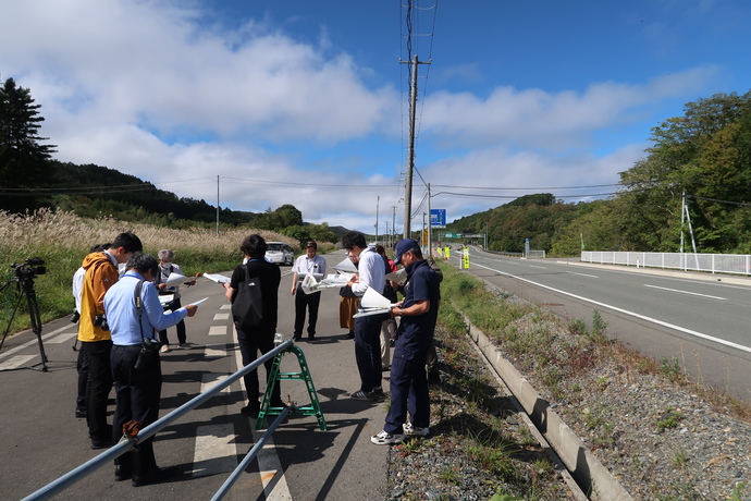 【令和6年10月8日掲載】宮古盛岡横断道路の環境改善に向けた官民合同の現地調査を初めて実施しました！