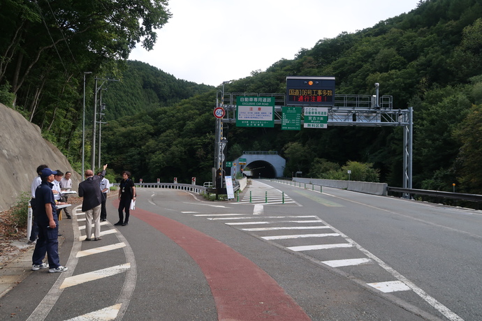 カーブミラーの整備要望箇所を確認（宮古市区界地区） 