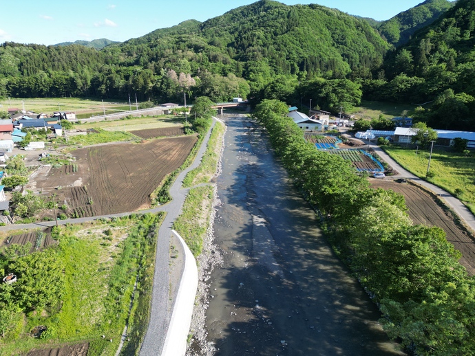 【令和7年5月14日掲載】平成28年台風第10号豪雨災害に伴う岩泉町小本川の改良復旧工事の状況を、現地の写真でお知らせします！
