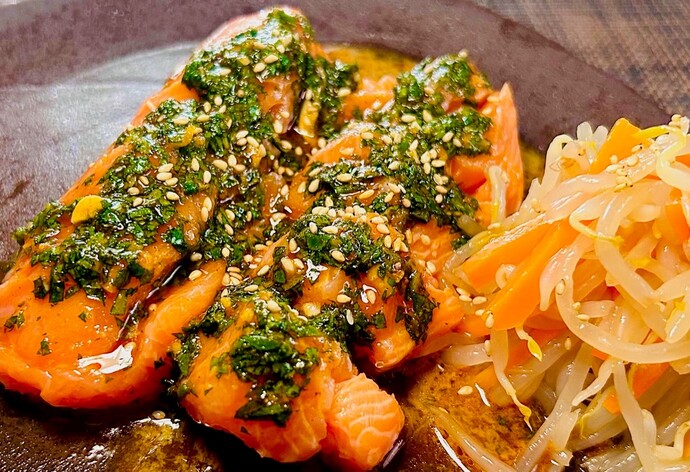 サーモンのコンフィ 韓国風