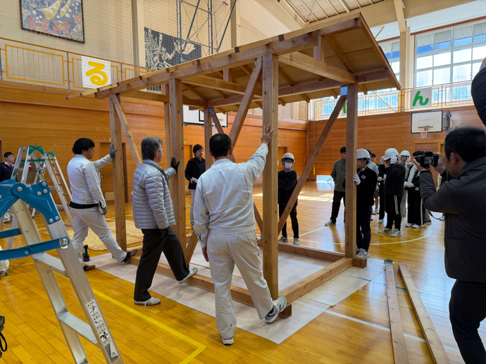 【令和7年12月16日掲載】「世代をつなぐ防災・住まいの耐震授業」を開催しています！