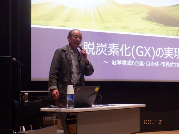 森一夫さんの講演の様子