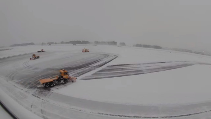 【令和8年2月18日掲載】いわて花巻空港の駐車場の西側エプロンの状況をリアルタイムで配信しています！（YouTube）