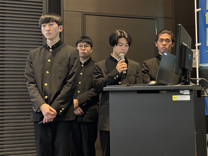 プレゼンテーションの様子