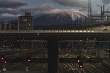 盛岡駅から岩手山を望む