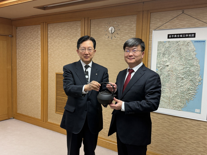 王根華中国駐札幌総領事